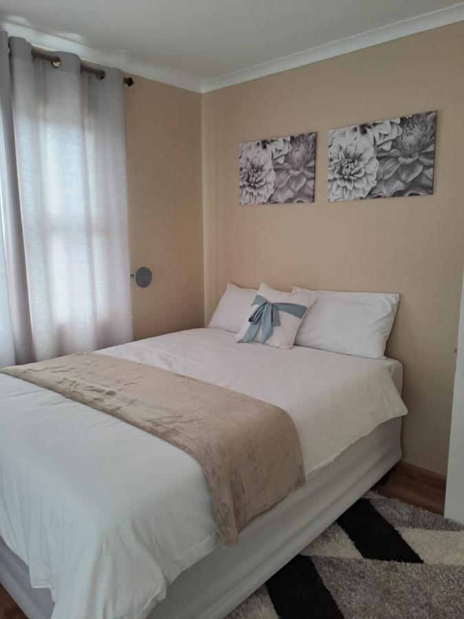 Elim Self Catering Apartment Fisherhaven Exterior foto