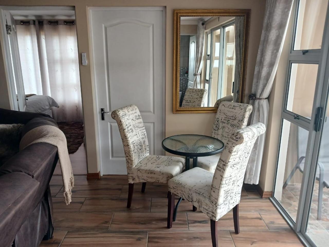 Elim Self Catering Apartment Fisherhaven Exterior foto